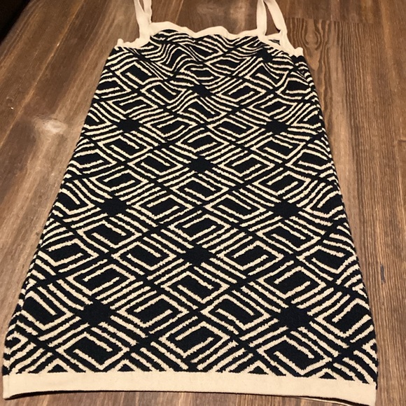 ASOS design monogram mini knit dress (size 4) - Picture 5 of 6